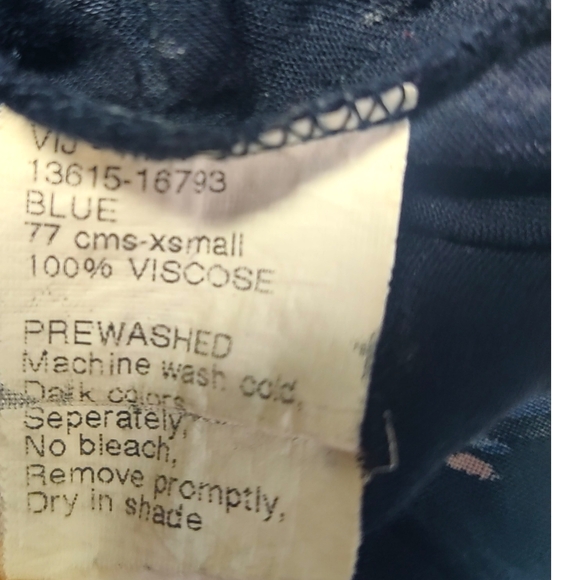 LOT Of 2 Crop Shirts Boxy Summer Ocean City NJ Art On T's Size XS Print Top - Picture 4 of 10